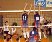 A U.S. vs. Italy women's volleyball match at the 3rd Military World Games.
