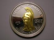 English: The obverse of the 35 Minerva Dollar coin - 1973