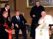 English: VATICAN CITY. A meeting with Pope John Paul II. Русский: ВАТИКАН. Встреча с Папой Римским Иоанном Павлом II.