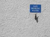 English: Safe drinking water Tap in the wall of the Bridge of Orchy Hotel.