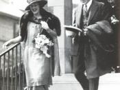 English: Frederick G. Banting and Marion Robertson Banting on their wedding day.
