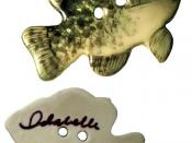 English: Painted porcelain fish (bass) sew-through button