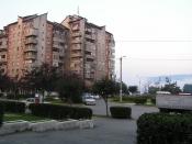 English: Apartment Building in Petrosani, Romaina