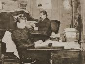 English: Samuel Gompers in the office of the American Federation of Labor, 1887. Photo published in American Federation of Labor: History, Encyclopedia, Reference Book. Published by the American Federation of Labor, 1919. Published in USA prior to 1923, p