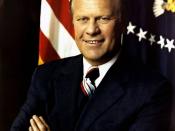 Gerald Ford, official Presidential photo. Français : Gerald Ford, premier portrait officiel du Président américain, (1974).