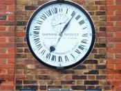 Shepherd gate clock at the Royal Observatory, Greenwich, UK. At 14:05:42 (02:05:42 pm) Français : Horloge de l'Observatoire royal de Greenwich, au Royaume-Uni. Camera: Nikon D80 with AF-S Nikkor 18-200mm Exposure: F/5, 1/15s, ISO 200