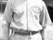 Hall of famer Edd Roush led Cincinnati to the 1919 World Series.
