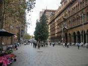 English: Martin Place, Sydney. Taken 12 April, 2005. A major pedestrian mall in the city of Sydney, Australia. Also the location of the final fight between Neo and Agent Smith in The Matrix Revolutions. Category:Images of Sydney