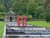 English: Chatsworth House - LOVE on the cascade Not only is Chatsworth the home of classical sculptures but also those in the modern idiom. Often works are displayed here for temporary exhibition. Although 'LOVE' adds something to the cascade it doesn't a