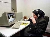English: Iranian women and computers