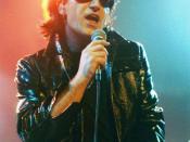 English: Bono playing his on-stage character 