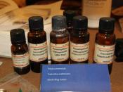 English: Quick drug testing reagents. Photographed in Finnish customs museum. Suomi: Pikahuumetestejä Tullimuseossa.