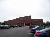 English: A picture of Fox Valley Technical College's campus in Oshkosh, Wisconsin. This image was taken August 24, 2006 by User:Royalbroil