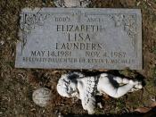 English: The grave of Lisa Launders