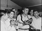 English: Snake handling ritual at the Pentecostal Church of God in Lejunior, Kentucky, USA, photographed in 1946. Caption: 