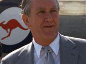 Malcolm Fraser is welcomed at Andrews Air Force Base, Maryland USA, upon arrival for a visit to the United States.
