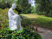 English: Statue amidst the north gardens at Middleton Place, near Charleston, South Carolina, USA.
