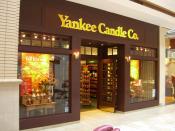 English: The Yankee Candle store in the Newport Center Mall in Jersey City, New Jersey. Taken October 1, 2007 by Luigi Novi.