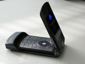 English: Motorola RAZR V3i mobile phone