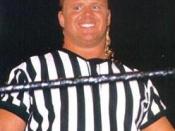 Hennig at Wrestlemania 10, cropped from larger image.