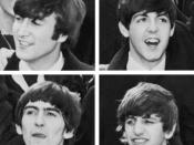 English: Photograph of The Beatles as they arrive in New York City in 1964 Français : Photographie de The Beatles, lors de leur arrivée à New York City en 1964 Italiano: Fotografia dei Beatles al loro arrivo a New York City nel 1964