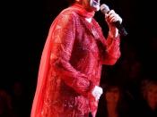 Liza Minnelli at the Red Dress Collection charity fashion show to benefit The Heart Truth