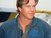 English: Actor Dennis Quaid prepares for a VIP flight with the US Navy (USN) Blue Angels.