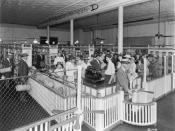 English: The original Piggly Wiggly Store, Memphis, Tennessee. The first self service grocery store, opened 1916. Français : Le premier supermarché Piggly Wiggly ouvert en 1916 à Memphis, Tennessee