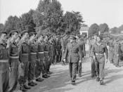 English: Brigadier Mike Calvert, Commandant SAS Brigade, at the ceremony marking the passing of 3 and 4 SAS (2 and 3 Regiment de Chasseurs Parachutistes) from the British to the French Army at Tarbes in southern France.