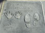 English: George Clooney's hand and footprints at Grauman's Chinese Theatre in Hollywood, Los Angeles, California.