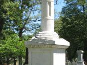 English: Broken mast monument to captain killed while whaling in Sag Harbor, New York. Photo by poster in June 2007.