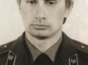 English: Vladimir Putin in KGB uniform Deutsch: Der junge Wladimir Putin in KGB-Uniform Français : Vladimir Poutine en uniforme du KGB