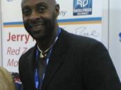 NFL legend Jerry Rice at CTIA Wireless in Las Vegas (cropped from the original photograph)