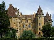 English: Castle of Lanquais, Dordogne, France Français : Le château de Lanquais.