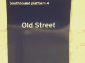 English: Old Street station Great Northern (now operated by First Capital Connect) tunnel signage, in the style of the previous franchisee, WAGN.