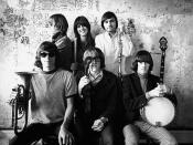 Jefferson Airplane photographed by Herb Greene at The Matrix club, San Francisco, in 1966. A cropped version was used for the front cover of Surrealistic Pillow.