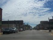 English: Looking south at downtown Crandon, Wisconsin, on U.S. Route 8 / Wisconsin Highway 32 / Wisconsin Highway 55.