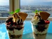 English: Ice cream sundaes at the top of the Umeda Sky Building.