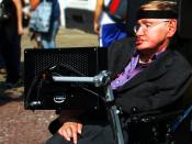 English: Professor Stephen Hawking in Cambridge, UK. Español: El profesor Stephen Hawking en Cambridge, Reino Unido.