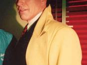 Warren Beatty on the set of the 1990 Dick Tracy movie