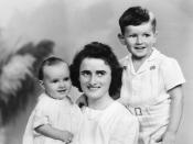 English: Bernice Karrasch with children Roger and Prudence