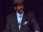 English: Former middleweight boxer Rubin Carter; falsely convicted of murder; subject of a Bob Dylan song. Carter spoke of his experience at Bunker Hill Community College, Boston, Mass. on March 24, 2011. (revision of the original text)