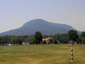 Lookout Mountain's apex, as seen from Moccasin Bend.
