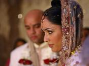 English: A Hindu bride during traditional wedding ceremony